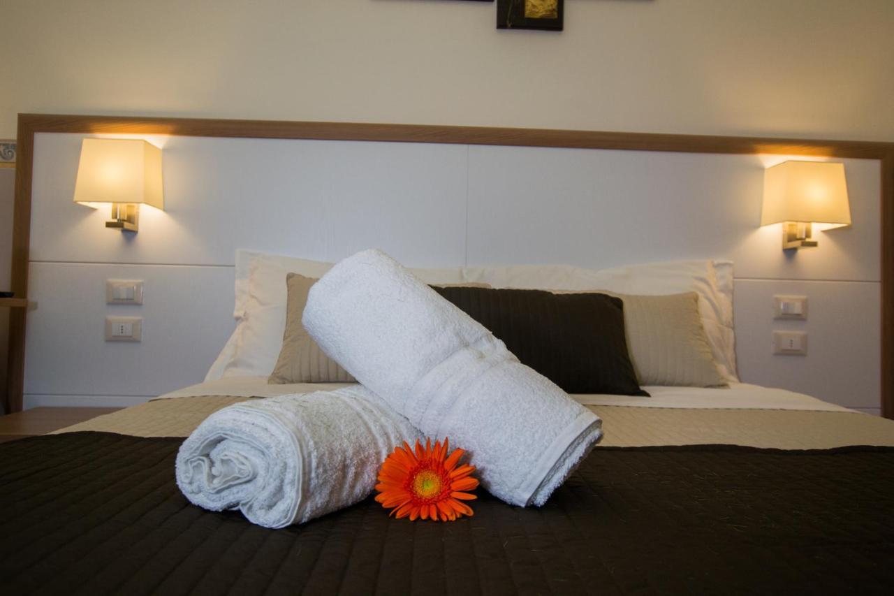 B&B Al Viale 福查 外观 照片